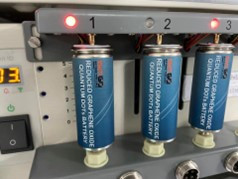 เซลล์ต้นแบบไฮบริดคาปาซิเตอร์แบบกึ่งของแข็ง รีดิวซ์กราฟีนออกไซด์